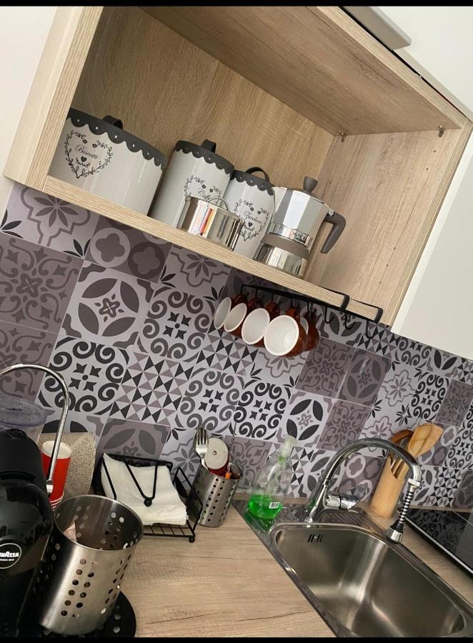 バーリEnry'S Houseアパートメント エクステリア 写真